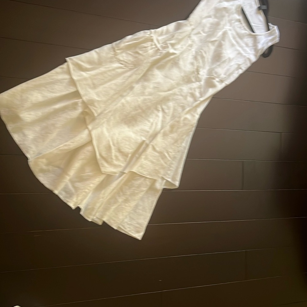 Elegant White Midi Dress